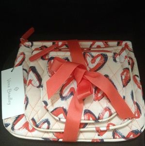 🆕 Vera Bradley - Cosmetic Trio